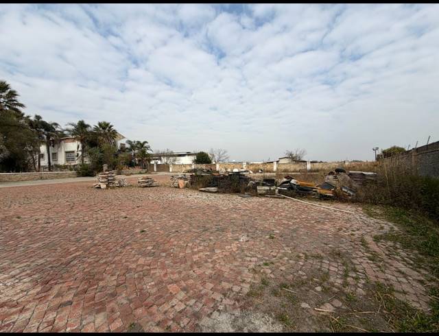 8,000M² INDUSTRIAL YARD TO LET IN COMMERCIA